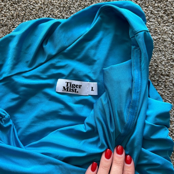 Tiger mist cinched one shoulder top - Picture 2 of 4